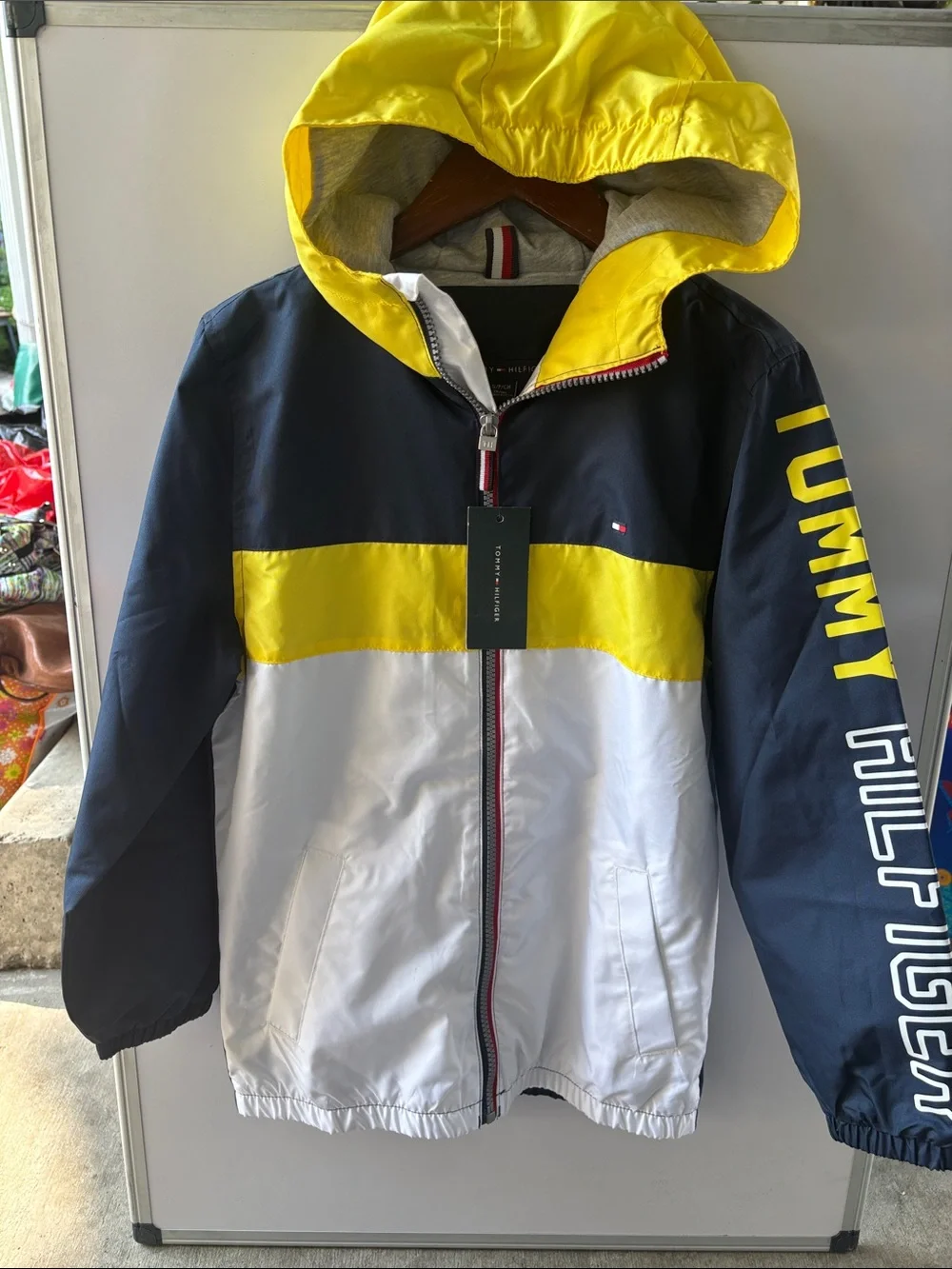 Tommy Hilfiger Kids Navy, Yellow & White Hooded Raincoat, new